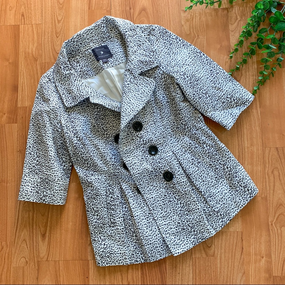 Forever 21 Leopard Print Short Trench Jacket